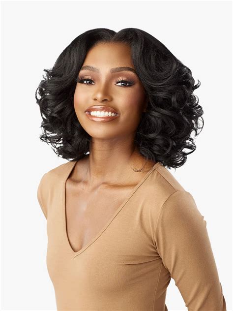 Sensational Wigs: Elevate Your Look with the Latest Styles