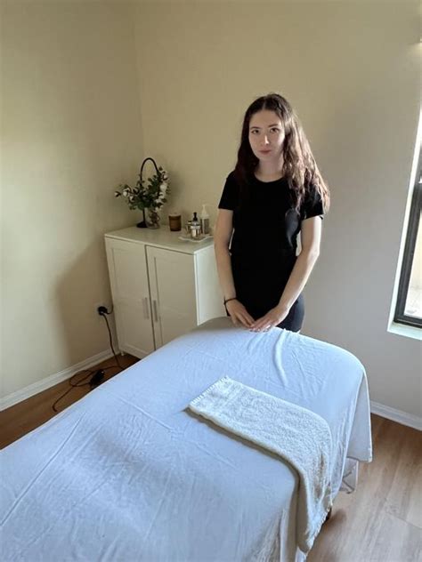 LADIES. ROTA. PRICES. ROOMS. CONTACT. * Customers are reminded that all specialities are at the discretion of the masseuse and are always subject to client cleanliness, time remaining and may incur an extra charge. Temptations Massage | Manchester Massage Parlour..