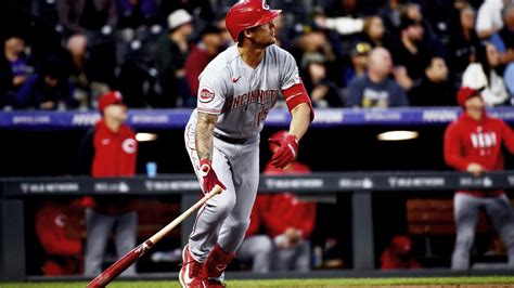 Senzel hits go-ahead homer in 7th inning, helping Reds to 3-1 win over Rockies