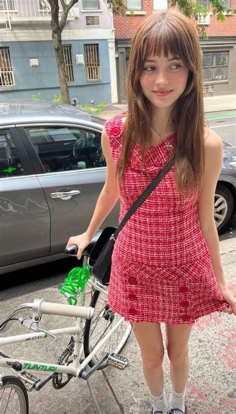 🍑 [HD] Sephira Lily Street Leaks