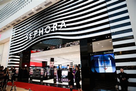 Sephora australia. Sephora, where beauty beats. Discover the best in makeup, skincare, hair care and more from a wide selection of international cult beauty brands. Shop now. 