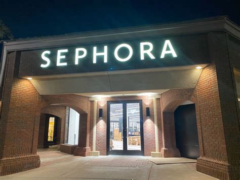 Sephora lubbock. Sephora Southdale. 10 Southdale Center. Space #1555. Edina, MN 55435. US. (952) 922-8340. Get Directions. Store Hours Open until 08:00 PM today. 