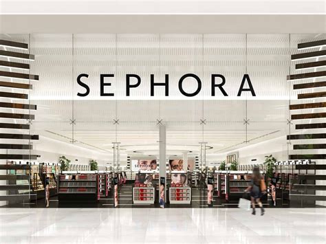 Sephora uk. Dedicated fans will remember the time when shipping to the UK was an option on the Sephora website before GDPR rules scuppered our beauty shopping habits. In Sept. 2021, Sephora acquired e-beauty ... 