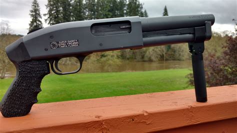 The Serbu Super Shorty is a compact, stockless, pump-action shotgun chambered in 12-gauge. Most production models are based on the Mossberg Maverick 88 shotgun, though some are made from the Mossberg 500 and Remington 870 as well. It features a spring-loaded, folding foregrip. The Shorty 12G is a sidearm featured in Battlefield 4 and is the fourth unlockable sidearm. It and Mare's Leg are the .... 