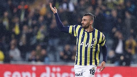 Serdar Dursun yeniden Fenerbahçe’de - TRT Spor - Türkiye`nin güncel spor haber kaynağı
