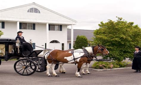 Services offered by weeks enumclaw funeral home.  In 1990 Russ returned to En...