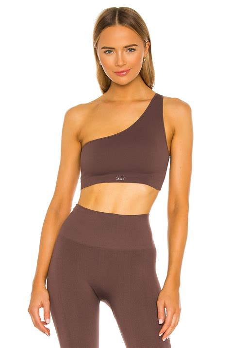 Set active. SET ACTIVE offers high-quality, flattering and sustainable activewear and sleepwear for women. Shop the latest collection of FORMCLOUD™, FLAT KNITS and SET SLEEP™ products in various colors and styles. 
