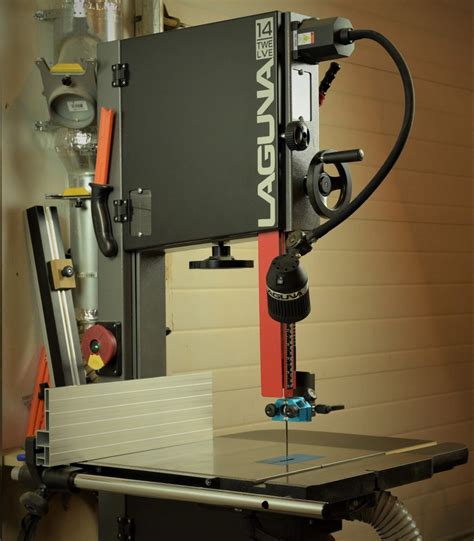 Setting Ceramic Guides on the 14 12 Bandsaw