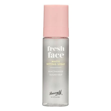 Setting spray face. According to Graham, you always want to set your look at the end of your routine. "This is where you apply a setting spray of choice to 'set' your foundation," she said. "The makeup spray can give ... 