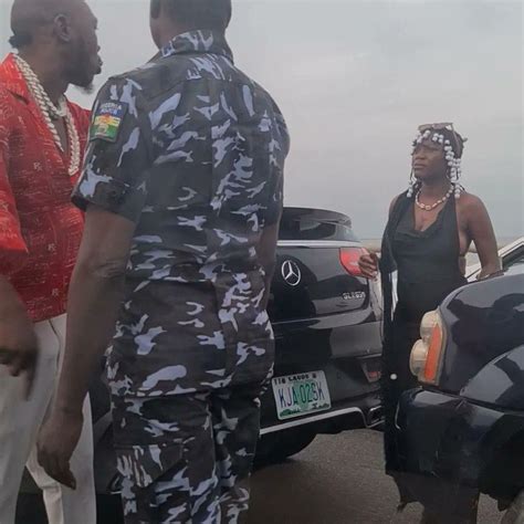 Seun kuti police officer. May 13, 2023 · A video has just gone viral online showing Afrobeat singer Seun Kuti Slapping and harassing a police officer on third mainland bridge in Lagos. The singer was seen pointing his to the face of the police officer and eventually slapping him. However with several criticism on social medias, Seun Kuti has explained his side of the story. 