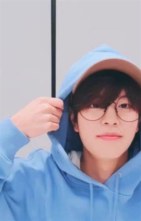 Seungmin centric. Kim Seungmin-centric (Stray Kids) Kim Seungmin Needs a Hug (Stray Kids) Eating Disorders; Angst; Hurt/Comfort; No Beta; Summary. canine (/ˈkāˌnīn/): noun 1. a dog. 2. a pointed tooth between the incisors and premolars of a … 