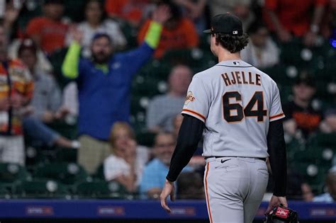 Seventh-inning meltdown sends SF Giants to fourth straight loss in first game vs. Astros