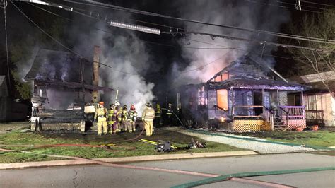 Several homes catch fire in Cahokia Heights, Illinois