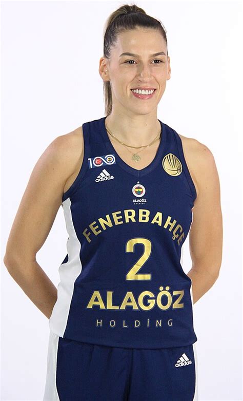 Sevgi Uzun Wikipedia.