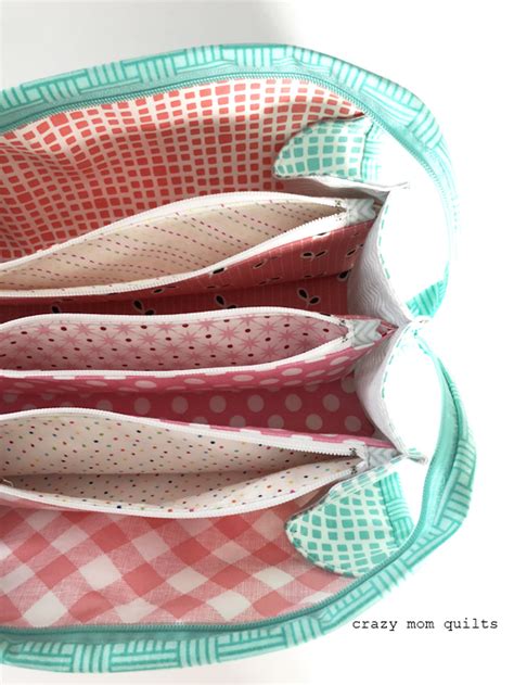 Sew Together Bag Tutorial. DIY Tutorial Ideas!