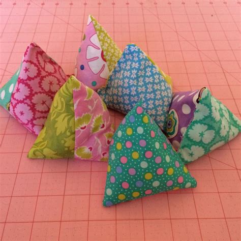 Sew a Set of Pattern Weights