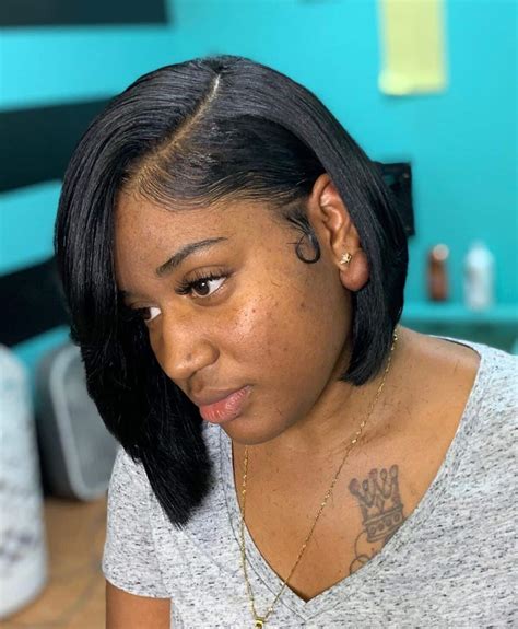 A short sew in bob hairstyle can come in all sorts of shapes and sizes. To recreate this hairstyle, you need to create a fantastic teal blue ombre and master some waves for the tips of your hair. Do the part on one side, and you will fall in love with this sew in bob. 4. Red Bob Sew in. 