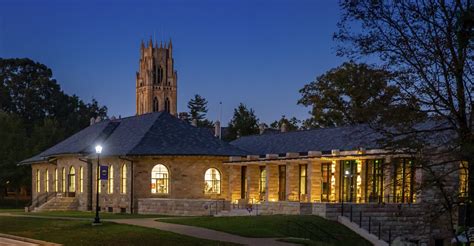 Sewanee bookstore hours. Things To Know About Sewanee bookstore hours. 