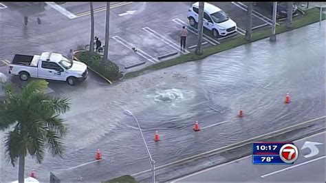 Sewer main breaks in SW Miami-Dade, sending wastewater into nearby drainage canal
