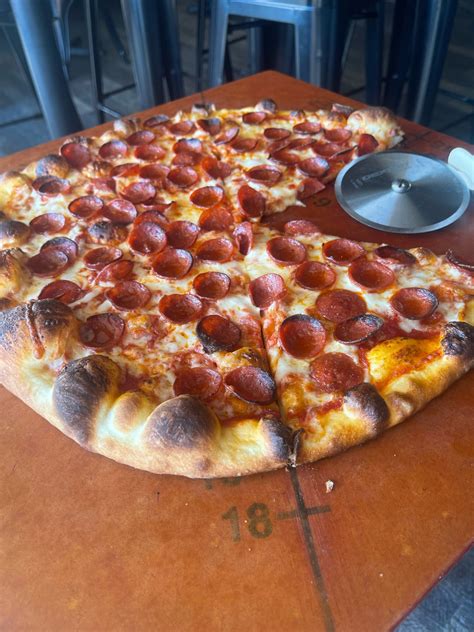Sexton pizza. Mar 9, 2021 · Siblings Joey and Jamey Sexton own Sexton’s Pizza and have two other locations, both on the east side of the region: at 8005 E. Broad St. in Reynoldsburg and at 943 E. Johnstown Road in Gahanna. 