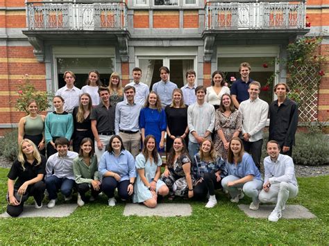 Sexy nude studant. .  ...