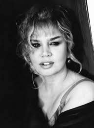 Sezen Aksu 1000Kitap.