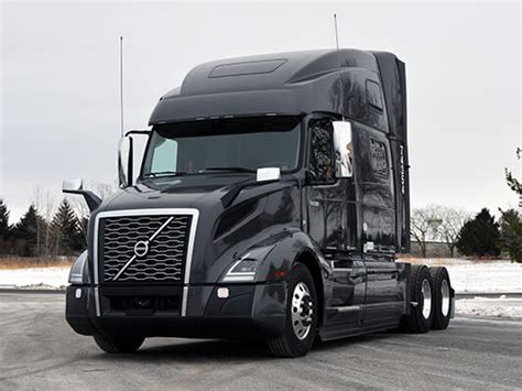 184K views, 83 likes, 2 loves, 21 comments, 7 shares, Facebook Watch Videos from SFI Trucks and Financing: In the market for a new semi-truck? Hear from Mike and Natalie on how much a new truck.... 
