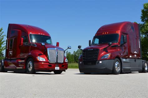 We have helped countless owner-operators start their small business by getting them into trucks at affordable rates. If you're thinking about leasing, see why our program is the perfect option for you. 3 - 5 Years Old. Trucks. 3 - 4 Years. Lease Terms. $400 - $550. Average Weekly Payments