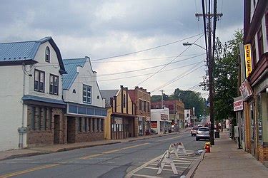 A directory of Chabad-Lubavitch centers in South Fallsburg, New York USA. These centers offer Torah classes, synagogue services, and assistance with Jewish education and practice..