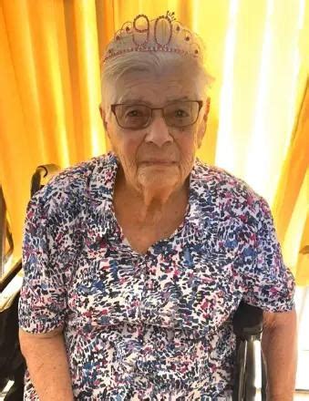 Shafter funeral home obituaries. .  <a href=https://homesaver.ru/xqkhla...