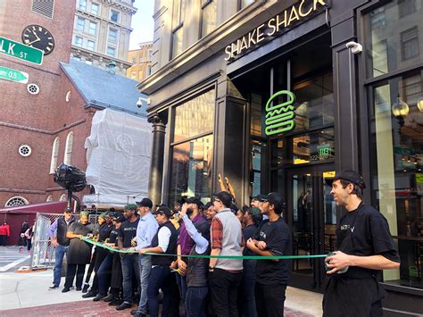 Shake shack downtown crossing. Our ShackFam is growing! We take care of our people through career growth, mentorships, and a fun, supportive culture. Interested? We have open positions... 