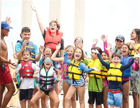 Shake-A-Leg Miami summer camp gives over 300 kids first-time experience out on the water