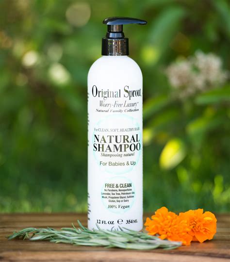 Shampoo natural. Some good shampoos to use with soft water include Lush Soft Shampoo Bar, Robert Craig Shampoo for Soft Water and Apple Valley Natural Soap Shampoo Bars, all of which can be purchas... 