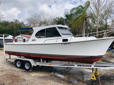 Shamrock boat owners club. When it comes to buying or selling a boat, having an accurate understanding of its value is crucial. One tool that many boat owners and buyers rely on is blue book pricing. Blue bo... 