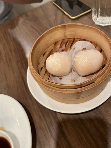 Shang noodle chicago. Dec 13, 2023 · Shang Noodle Chicago Streeterville. 215 E Grand Ave, Chicago, IL 60611. Chicago doesn’t have as many hand-pulled noodle shops as diners might expect in a city this large. But in Streeterville, a ... 