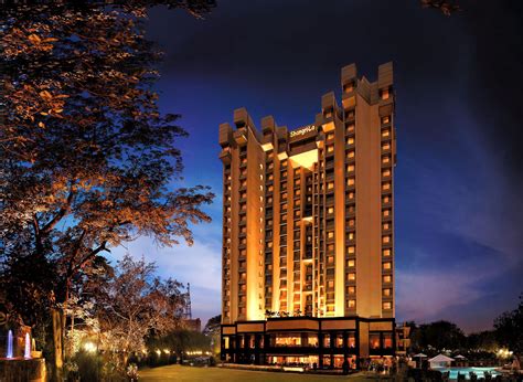 Shangri-La Eros, New Delhi Never miss a single attraction in New Delhi and NCR when staying at Shangri-La Eros, New Delhi.Getting around in New Delhi and NCR is easy when staying at this hotel, strategically placed right in the heart of the city. Explore the genuine New Delhi and NCR that most travelers never see, with a …. 