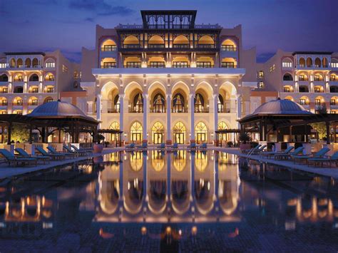 Shangri-la hotels and resorts. Dates. (1night) From USD 406.54 Average Per Night. Book Now. Luxury hotels and resorts spanning key locations around the world. Shangri-La Hotels and Resorts offer exuberant service, a range of amenities, and stylish interiors … 