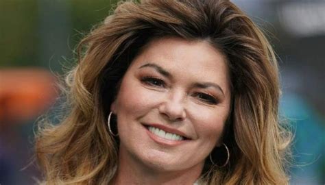 Shania Twain Breast Size, Shoe Size, Dress Size, Eye Color, Hair …