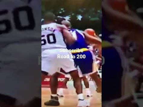 Shaq dunks on David Robinson - YouTube