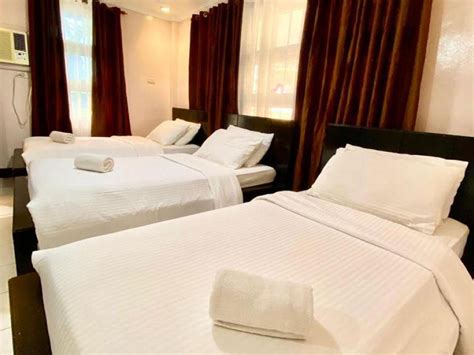 Sharing Hotel Room Onlyfans Leak
