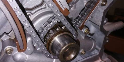 Sharing Learning: Replacing 3.9l V8 timing chains & tensioners.