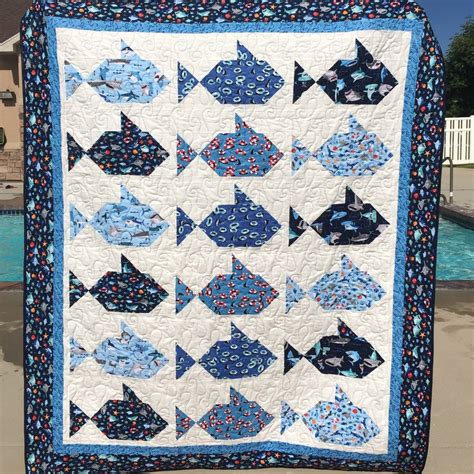 Shark Attack Quilt Tutorial Combine with reverse starburst to have