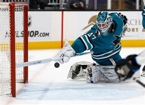 Sharks’ Reimer makes incredible save, hears cheers in San Jose, but faces uncertain future