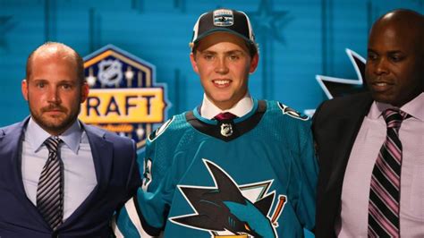 Sharks’ first-round draft pick to play in Sweden this season
