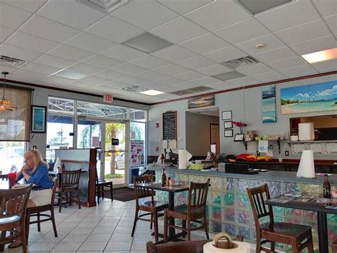 Sharks Fish House Restaurant, 14595 Tamiami Trl, North Port, FL ...