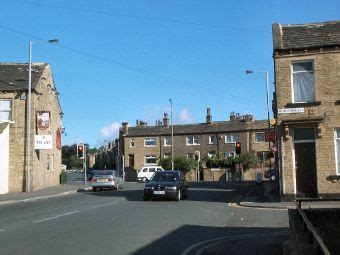 Sharp Repairs in Four Lane Ends, Bradford near me