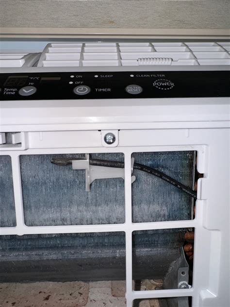 Sharp ac error code e0.  Power off the unit and turn off the breaker or d...