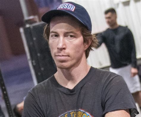 Shaun White - Age, Bio, Birthday, Family, Net Worth