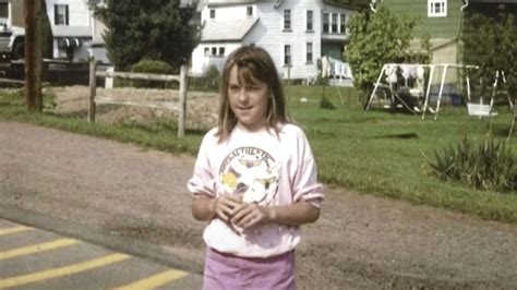 Jul 2, 2021 · Shauna Howe was abducted and later found dead under a bridge in Oil City, Pennsylvania. Investigation Discovery’s ‘The Lake Erie Murders: Devil at the Crossroads’ delves into the events leading up to her abduction and how her killers were brought to justice. . 