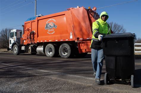 The Shawnee County Solid Waste department hauls more than 150 tons of refuse the 40 loads of recyclab. Are you do not live the a Home Owners’ Company oder found out your Association doesn’t provide for group, yours will need go set up service through a …. 